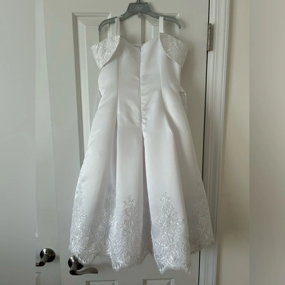 US ANGELS communion/flower girl off shoulder dress - Picture 4 of 4